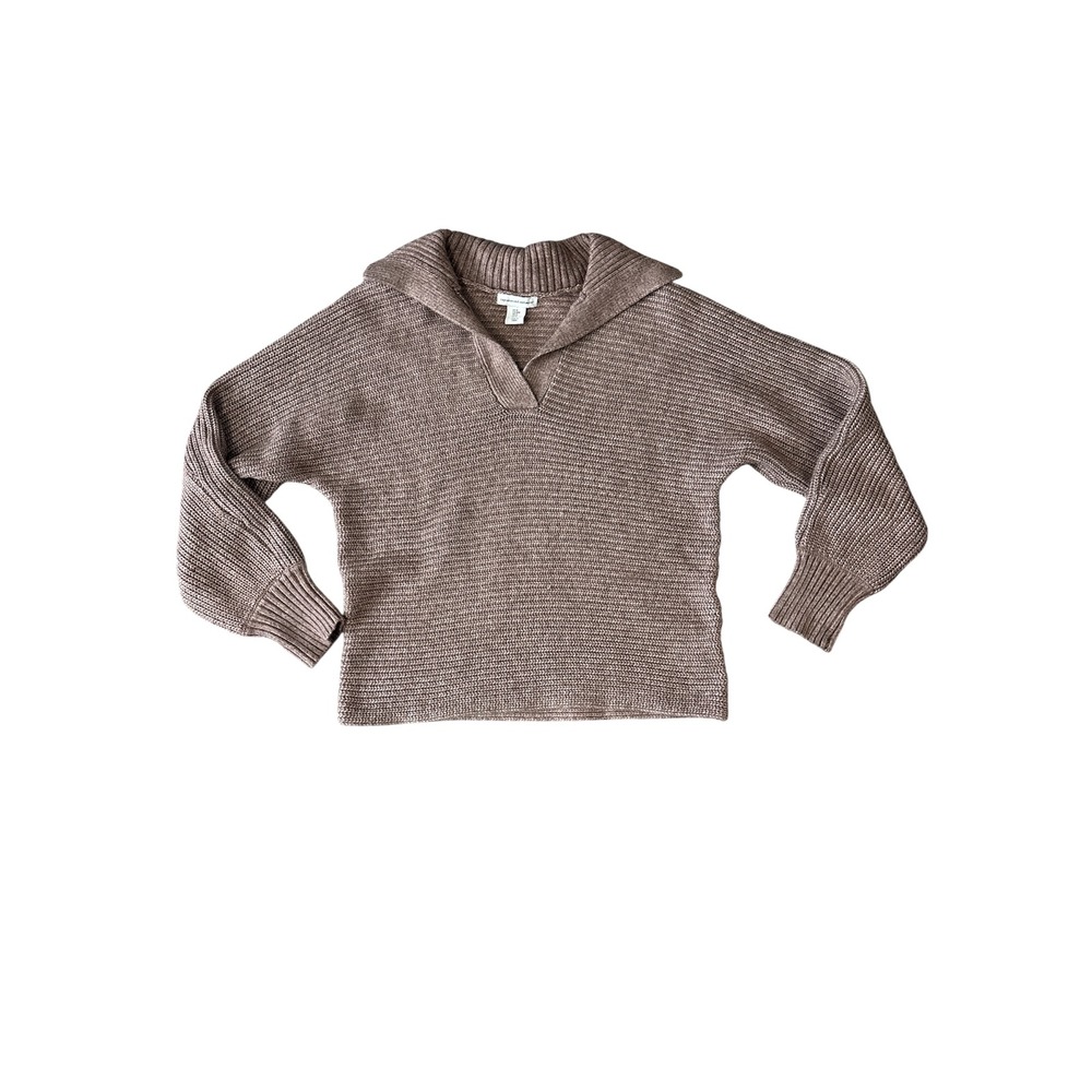 Cupcakes and Cashmere Knit V-Neck
Collared Sweater Dusty Pink M